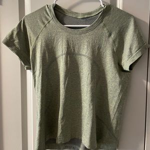 Lululemon swiftly tech race length shirt